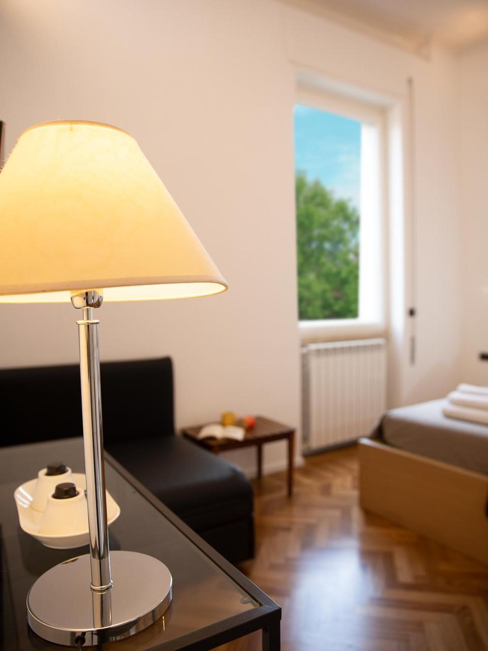 Room In Roma Isole Exterior photo